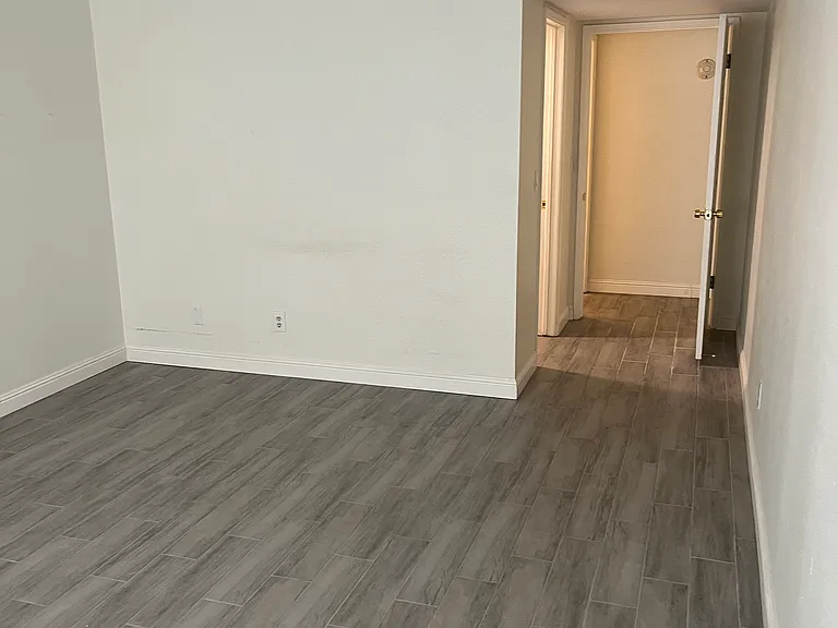 5132 N 31st Way #114 — Photo 8