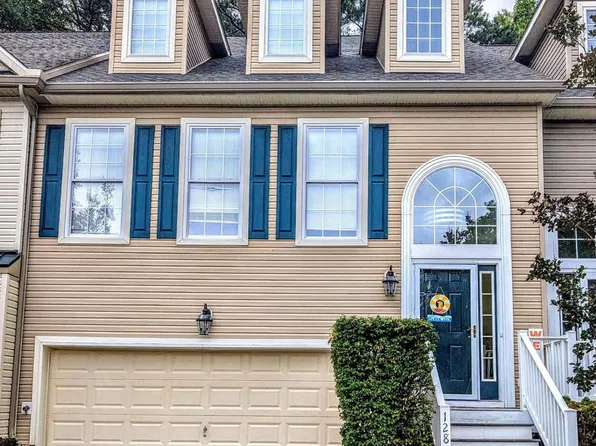 128 Hingham Ln #17, Ocean Pines, MD 21811