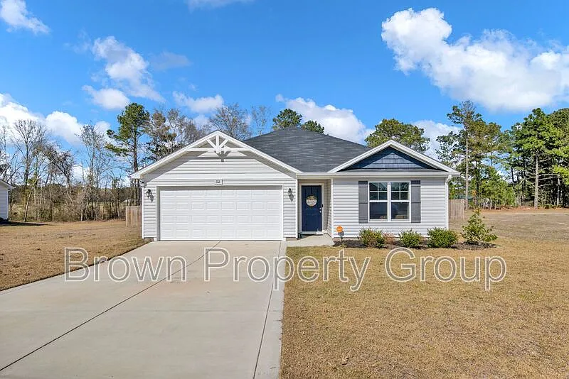 3 bed, 2.0 bath, 1750 sqft, $1,900 — Photo 1