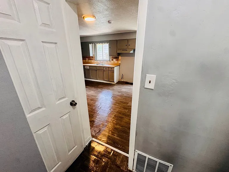 7209 Park Ave — Photo 5