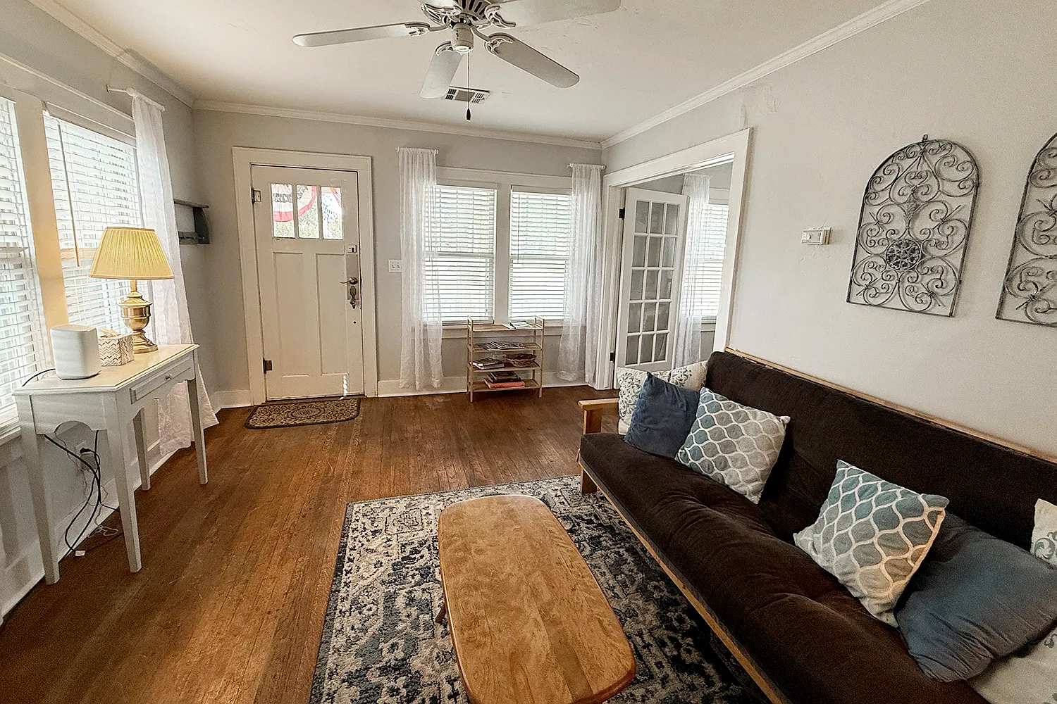 1 bed, 720 sqft, $2,000 — Photo 3