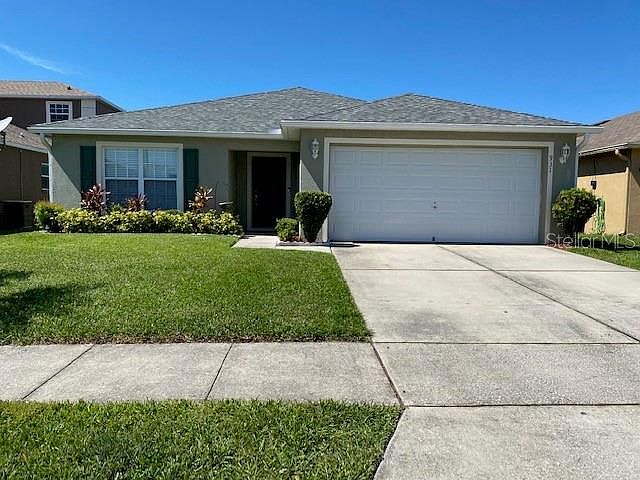 1st image of 931 Battery Pointe Dr