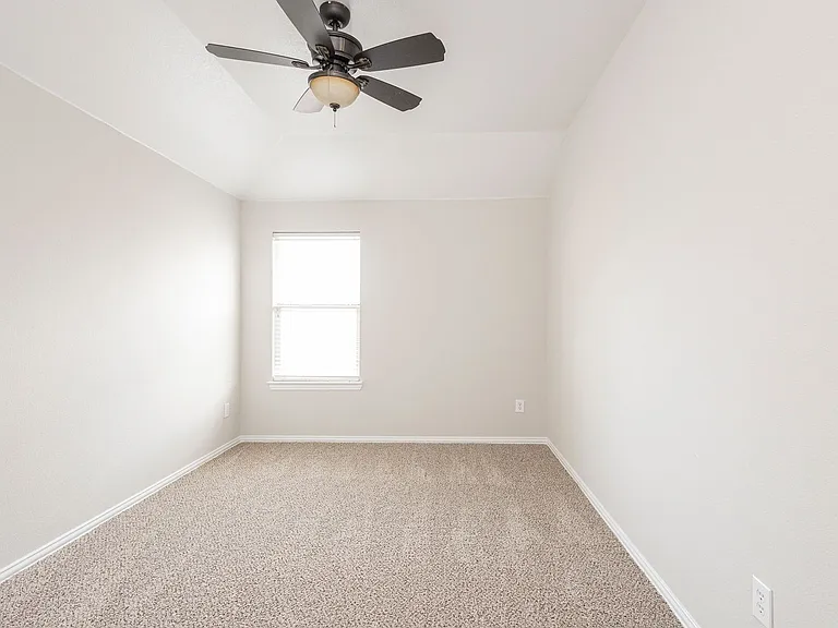 1509 Heron Dr — Photo 22