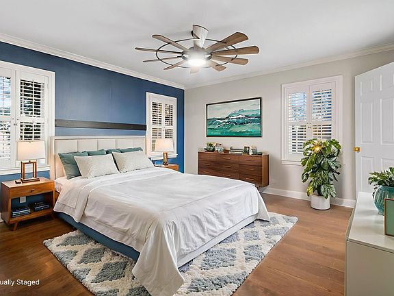 5th image of 2208 Lake Ridge Cir