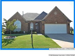 8824 Bonfire Dr, Southaven, MS 38671
