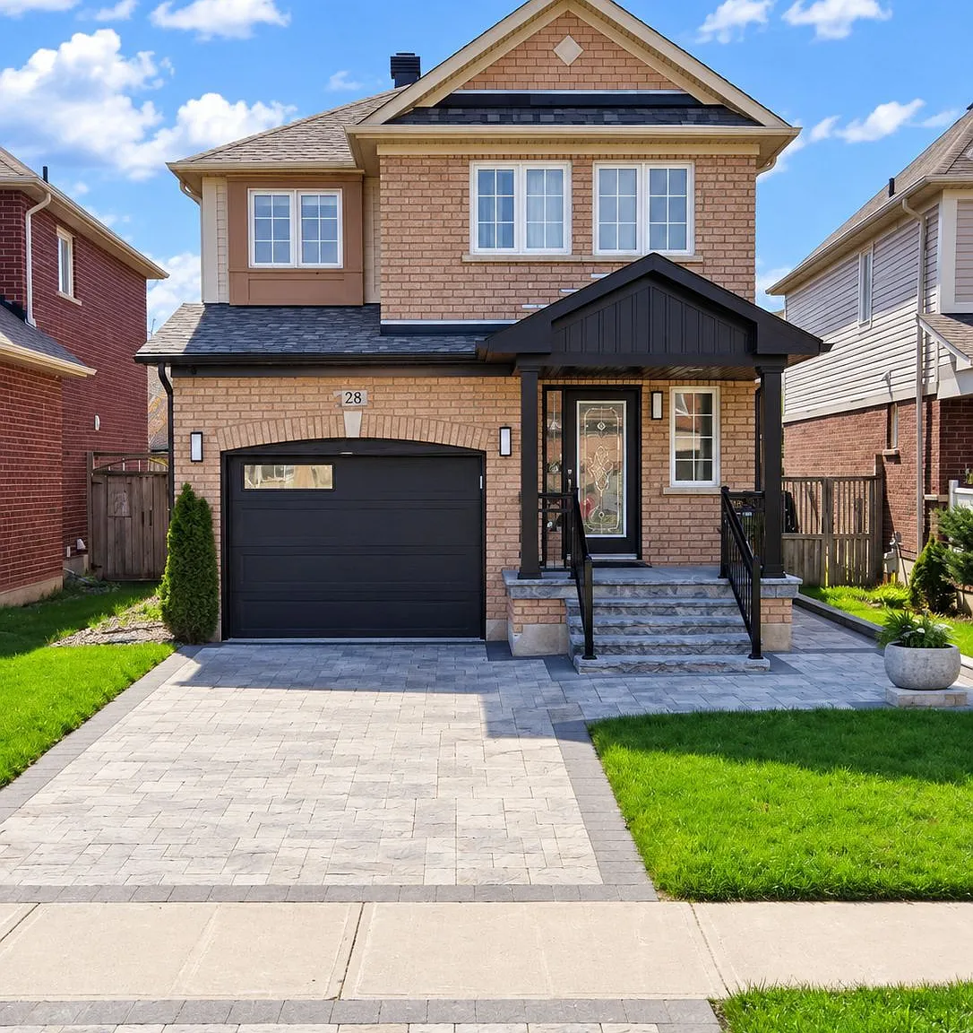 4 bed, $3,200 — Photo 1