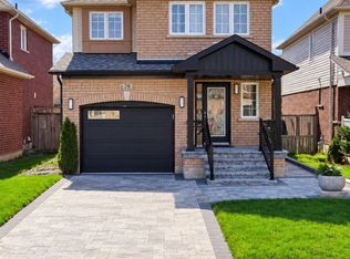 28 Versailles Cres, Barrie, ON L4M0B8