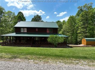 157 Mountain Crest Ln, Ripley, WV 25271