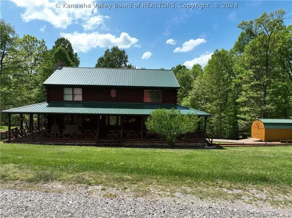 157 Mountain Crest Ln, Ripley, WV 25271