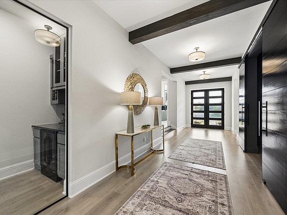 2nd image of 4634 Sycamore Way Rd