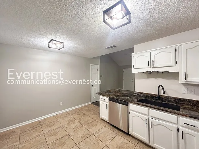 5780 Saranac Ave — Photo 7