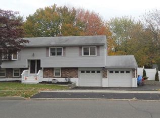 104 Benham Hill Rd, West Haven, CT 06516