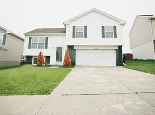 16475 Erskine St, Omaha, NE 68116
