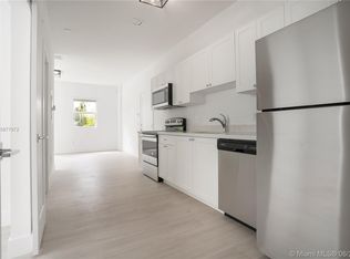 624 Santander Ave APT 4, Coral Gables, FL 33134