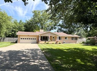 3047 Killian Rd, Uniontown, OH 44685