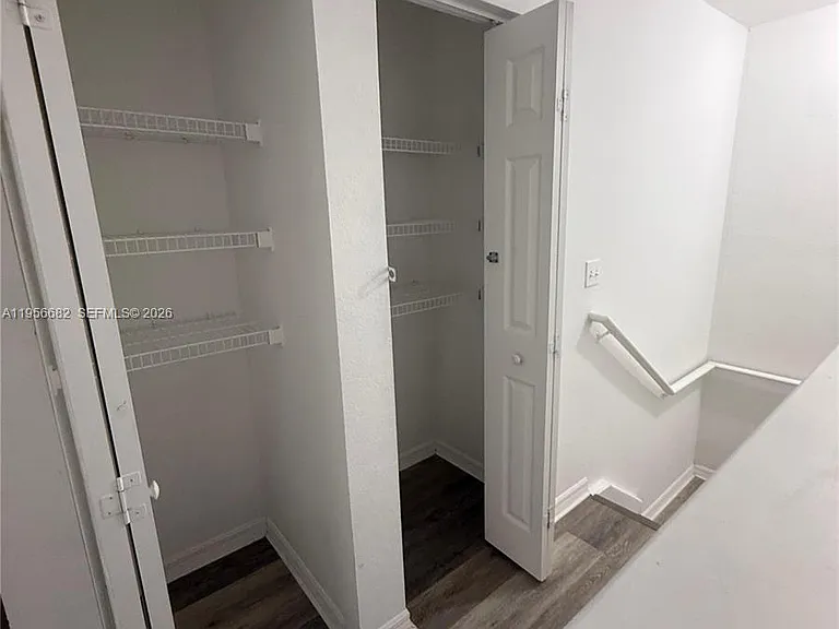 4003 Santa Maria Dr #101 — Photo 7