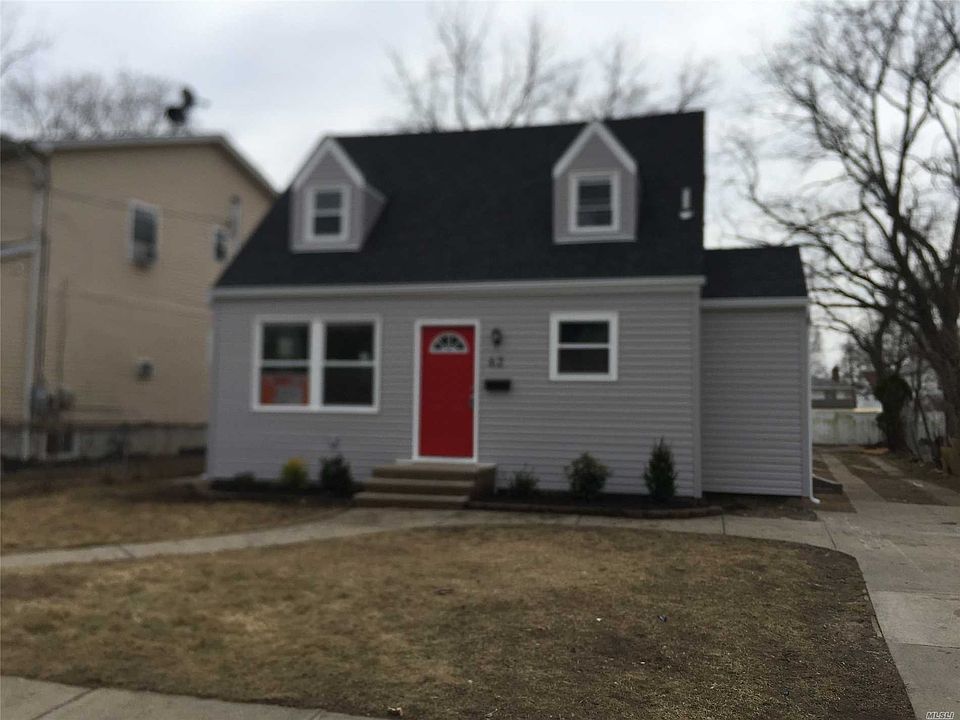 1st image of 62 Lincoln Ave