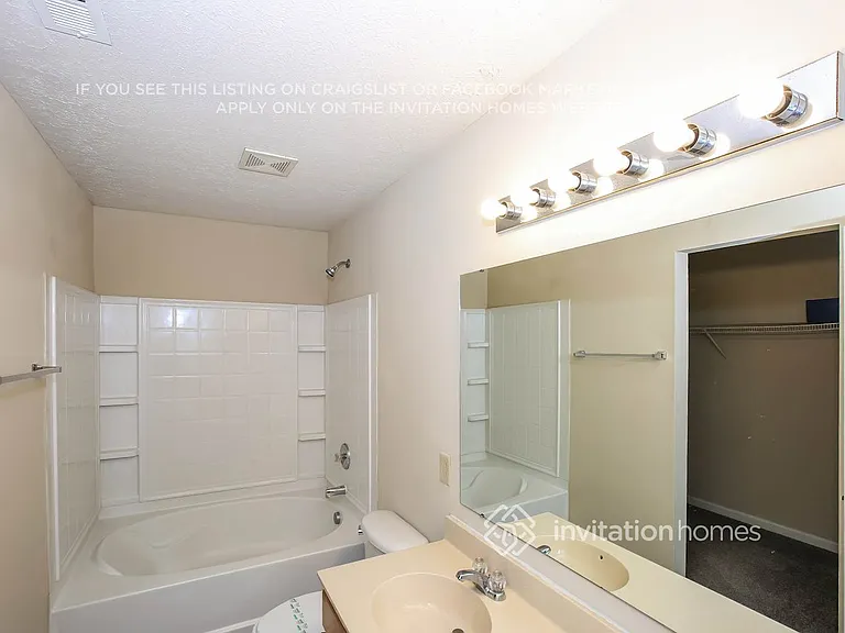 1915 Almond Hills Dr — Photo 14