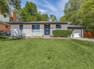 2323 Van Cleave Dr, Dallas, TX 75216