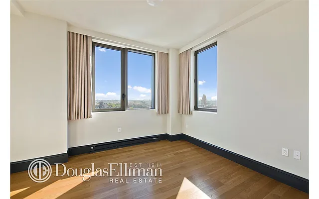 Rented by Douglas Elliman | media 19