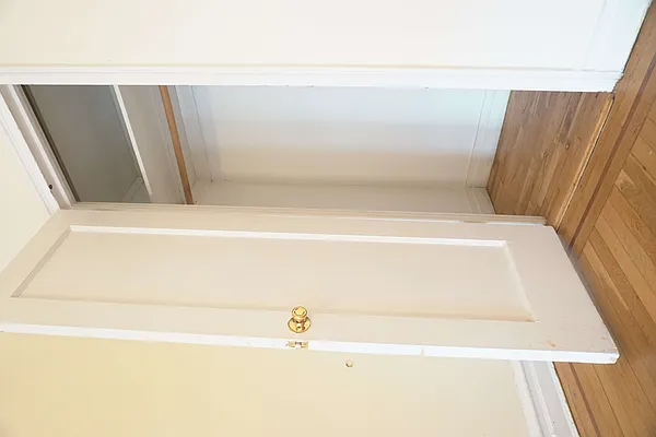 Rented by Lofts and Flats LLC | media 5