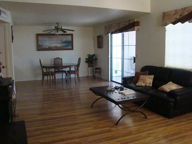 2nd image of 1976 Las Palmas Ln APT 255