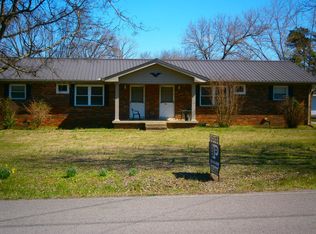 805 Old Hunters Point Pike, Lebanon, TN 37087