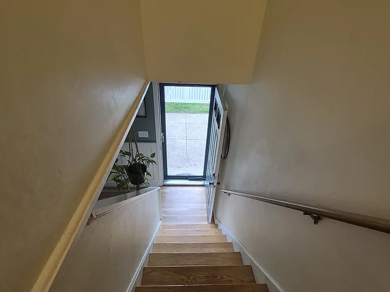 245 Sunnyridge Ave #15 — Photo 14