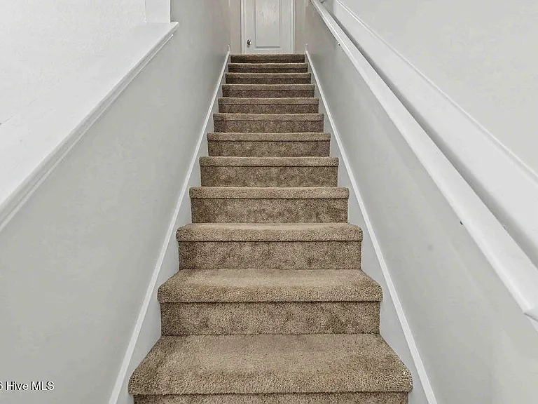 177 Glen Cannon Dr — Photo 10
