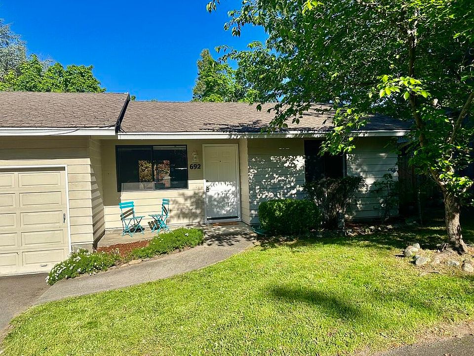 692 Normal Ave, Ashland, OR 97520 Zillow