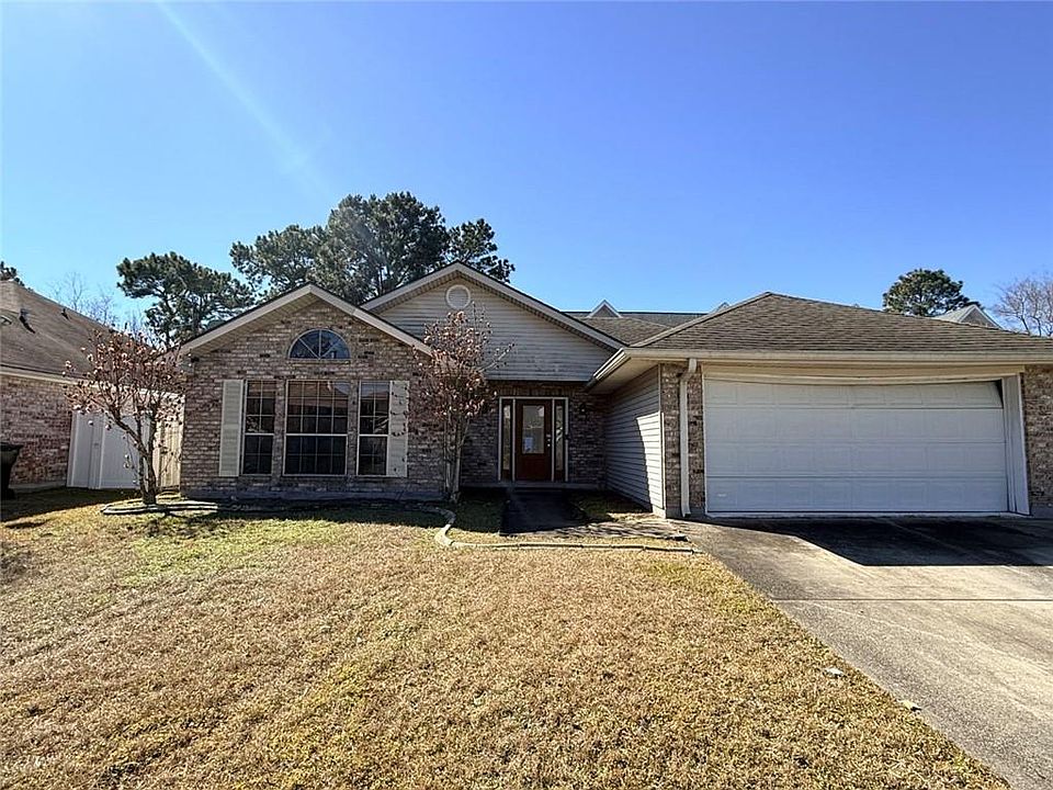 1st image of 173 Cypress Grove Ct