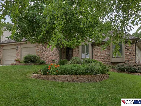 2nd image of 3117 S 165th Ave