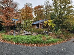 137 Rodman St, SOUTH KINGSTOWN, RI 02879