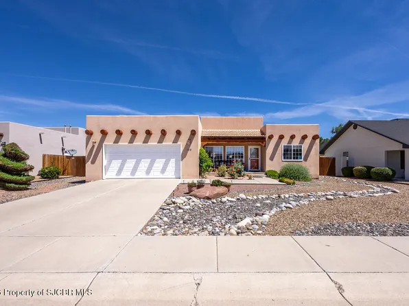 103 Park Cir, Bloomfield, NM 87413