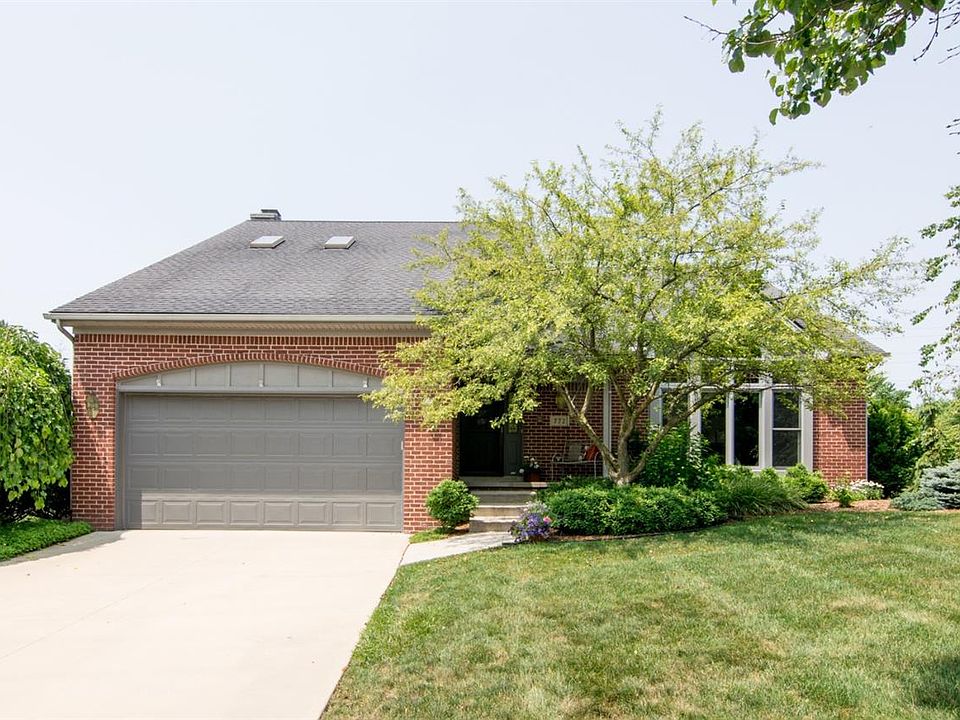 1st image of 772 Woodhill Dr