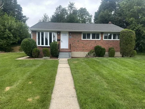 1200 Dublin Ct, Lutherville Timonium, MD 21093