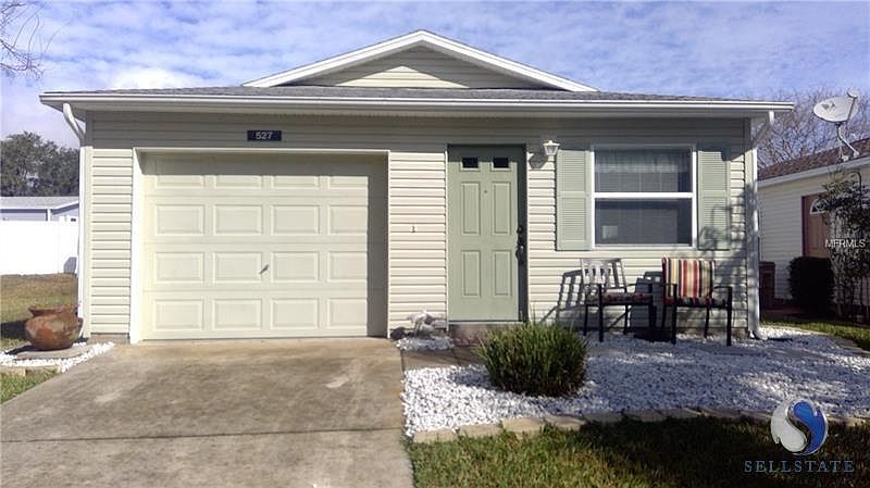 FRONT OF COTTAGE