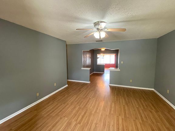 2nd image of 1008 S 70th St