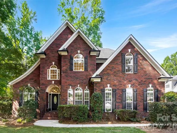 1703 Caddy Ct, Matthews, NC 28104