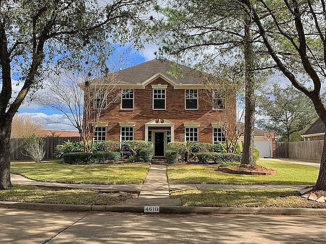 1st image of 4610 Cobb Circle Dr