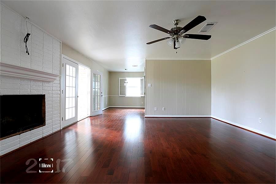 1st image of 10719 Meadow Lake Ln