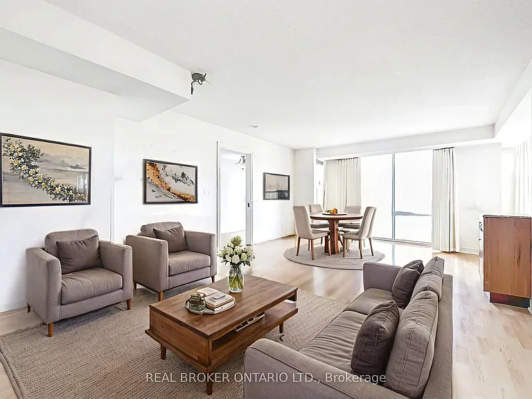 1720 Eglinton Ave E #601 — Photo 7