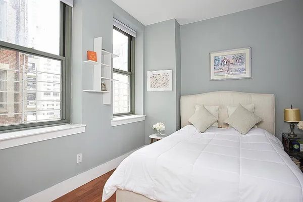 Sold by Compass | media 4