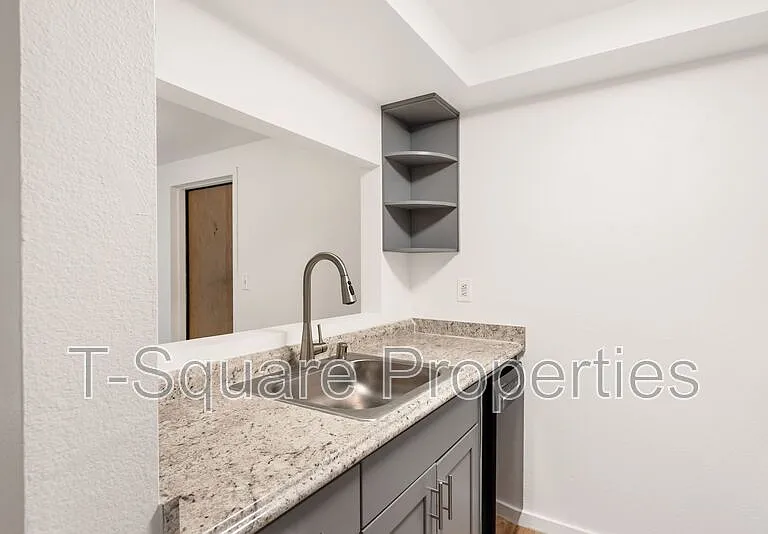 225 164th St SE #101 — Photo 4