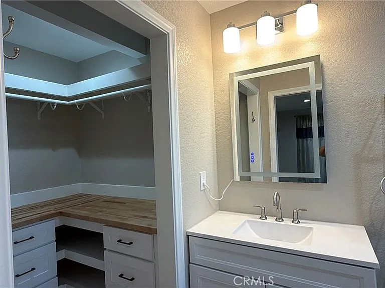 8539 Cleta St — Photo 4