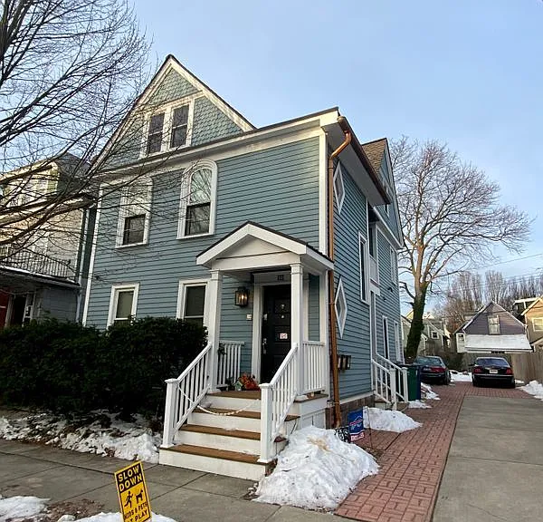 60 Mariner St #FRONT — Photo 1