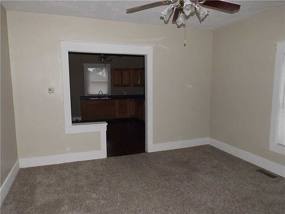 3rd image of 750 Teal St