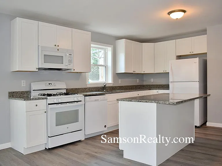 719 Hope St #3 — Photo 6