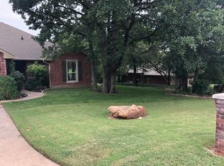 4023 Nighthawk Hl, Edmond, OK 73034