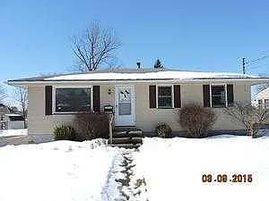 30 Gilbert Ave photo 1